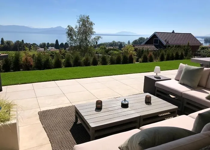 Avec Piscine Chauffée Et 5 Min Perroy