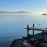 Avec Piscine Chauffee Et 5 Min